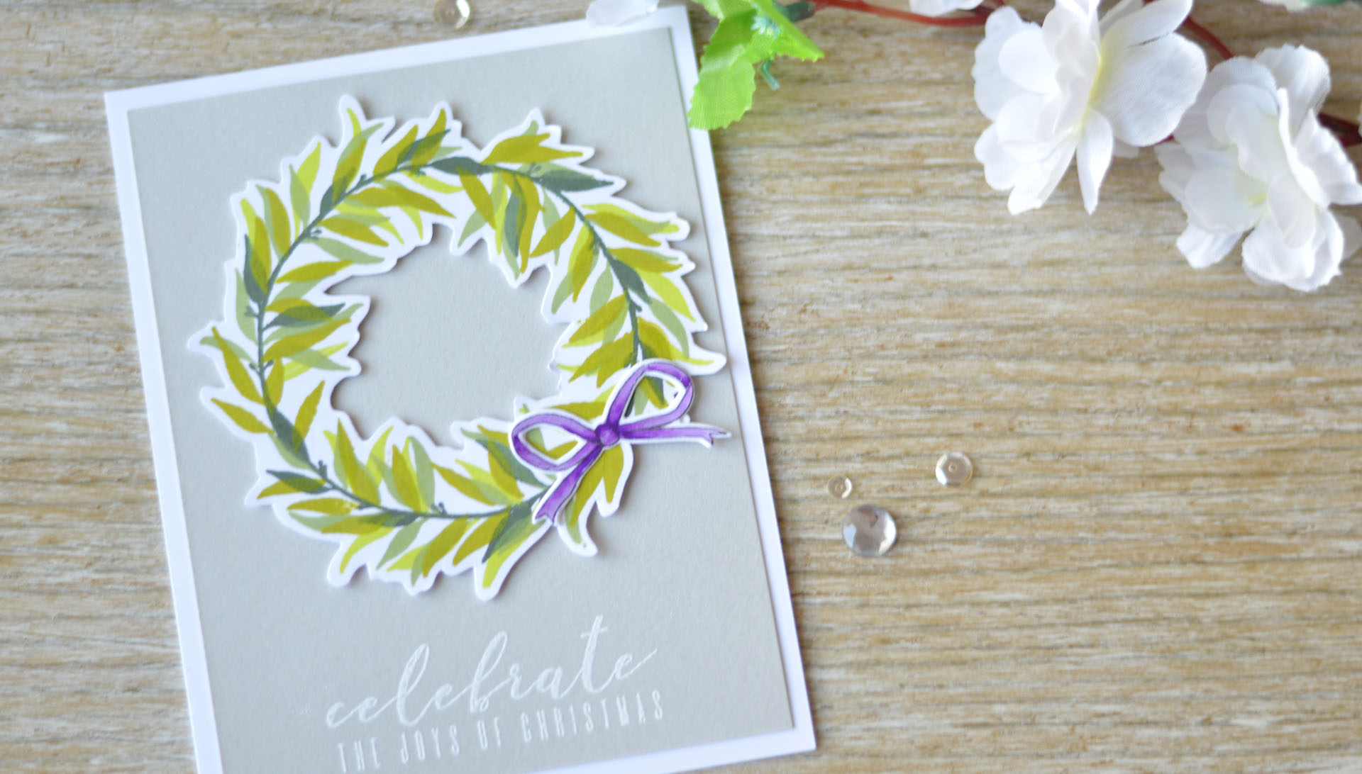 Video : A Layered Laurel Wreath – Altenew!