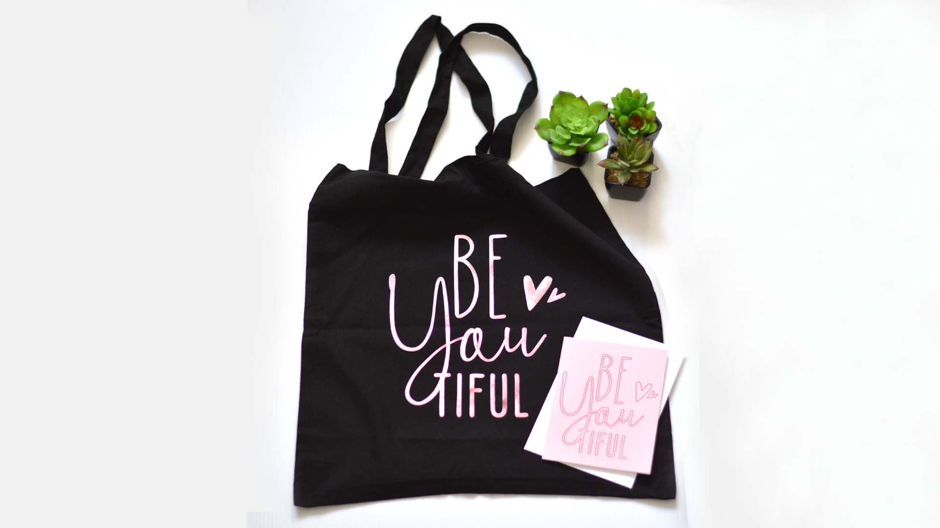 2 FUN Ideas to Foil With the Cricut + Video!