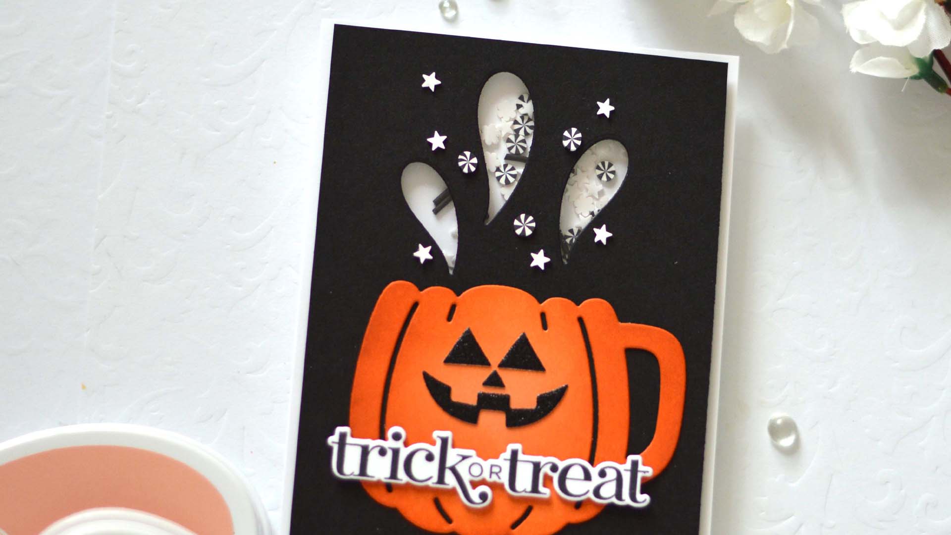 EASY Interactive Halloween Card? Why not Try SHAKING It Up!